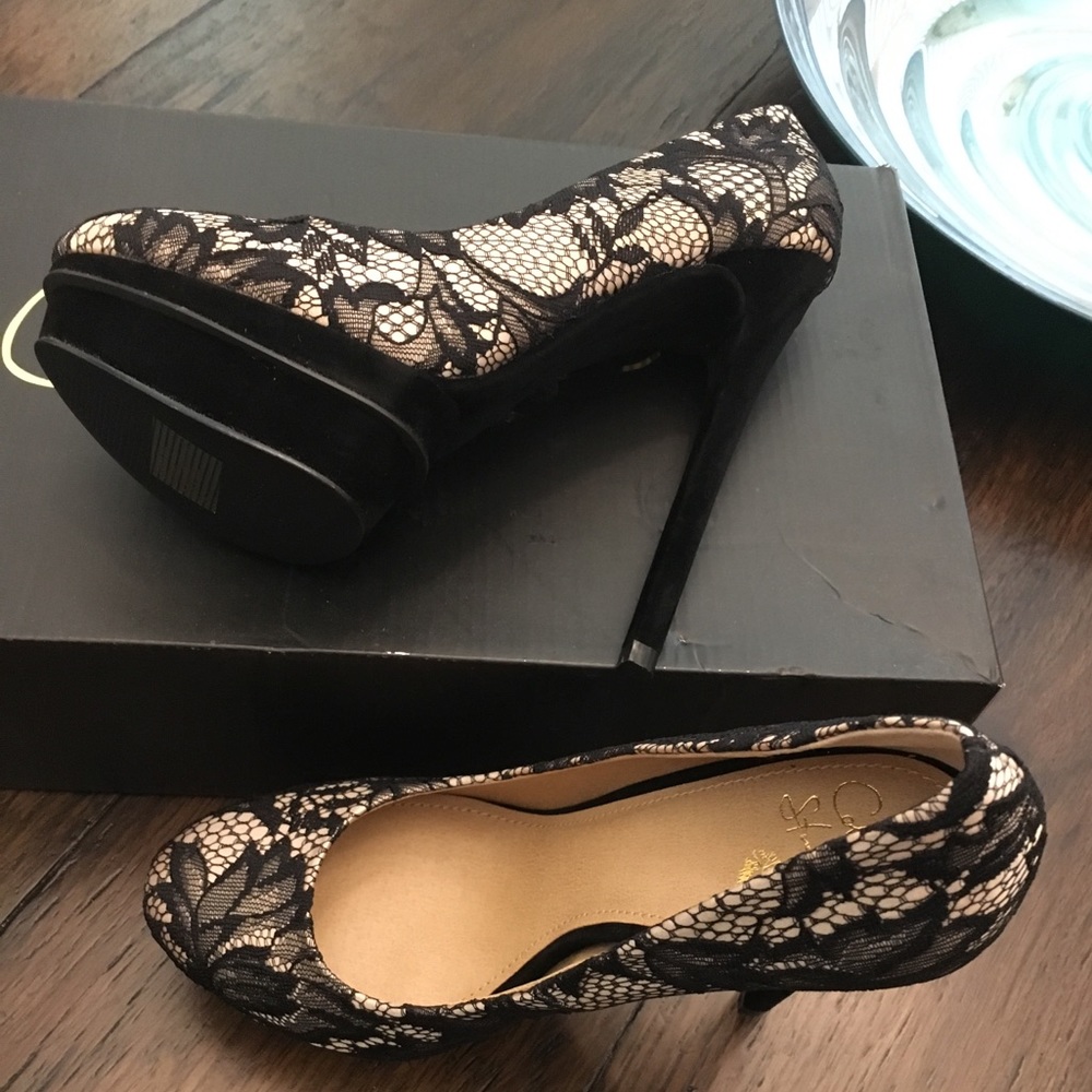 Colin Stuart Victoria’s Secret heels